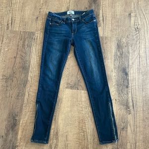 Paige Women's Denim Eve Zip Skinny Jeans Size 28 Stretchy jean material EUC